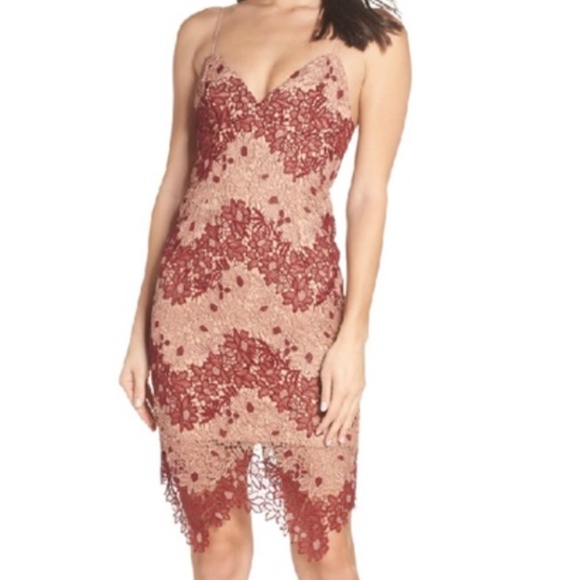 Bardot Dresses & Skirts - NWT Bardot floral lace dress size XS